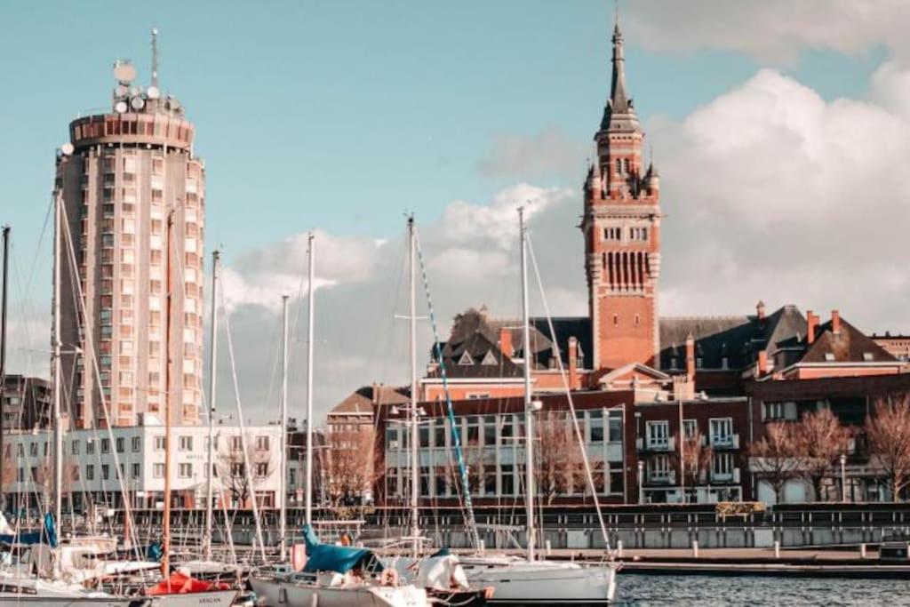 Maison De Ville Restylee Avec Jardin, Proche Gare Dunkirk Exteriér fotografie