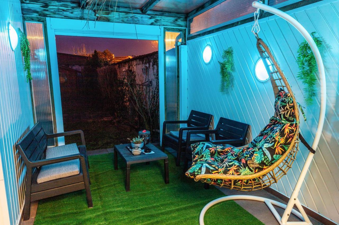 Maison De Ville Restylee Avec Jardin, Proche Gare Dunkirk Exteriér fotografie